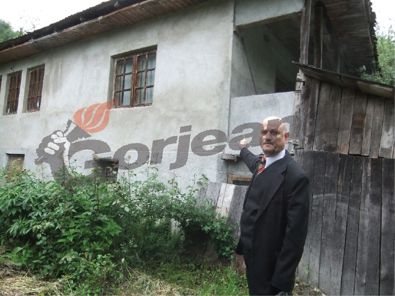 Liberi după ce i-au spart casa de nenumărate ori