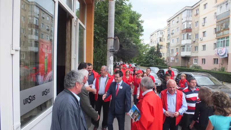 Candidatul PSD, printre târgujieni