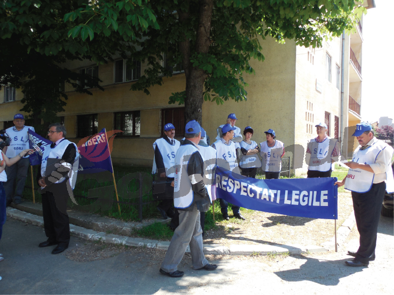 Pichetări la IŞJ Gorj şi la Prefectură