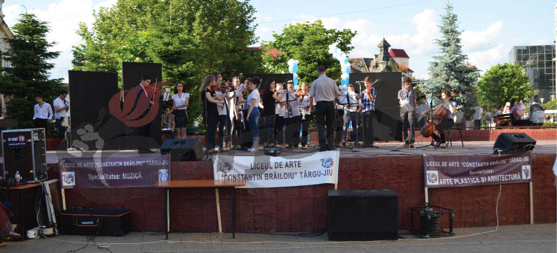 Spectacolul „Noi, artiştii”, la a doua ediţie