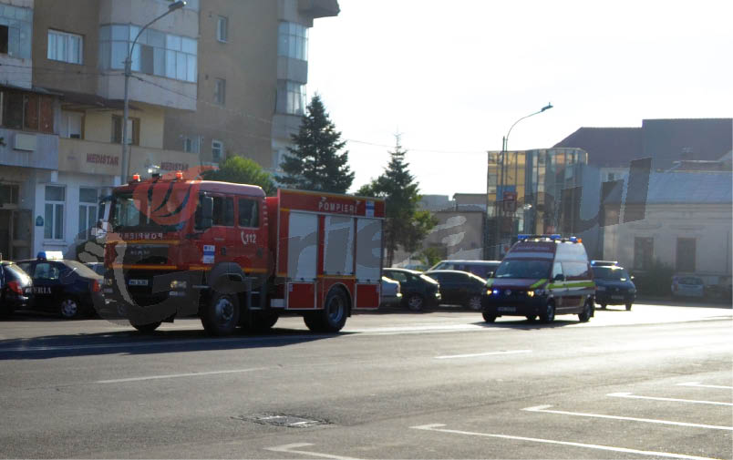 Pensionar găsit mort, după uşă