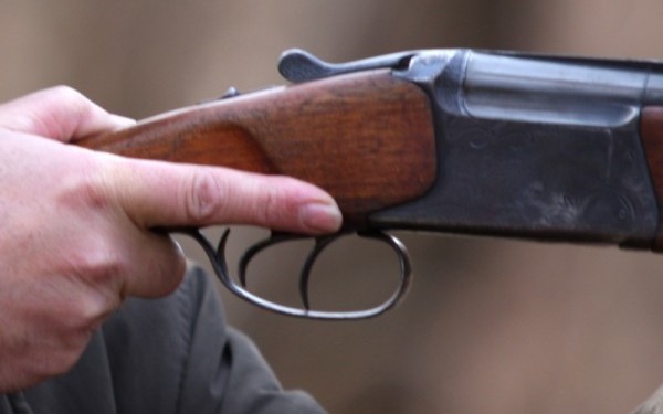 Vânător rănit la o partidă de vânătoare