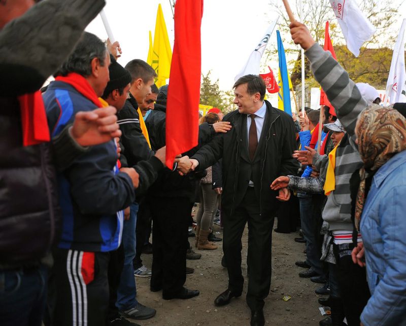 Moralul politic scăzut al liberalilor din Gorj, ridicat cu Crin