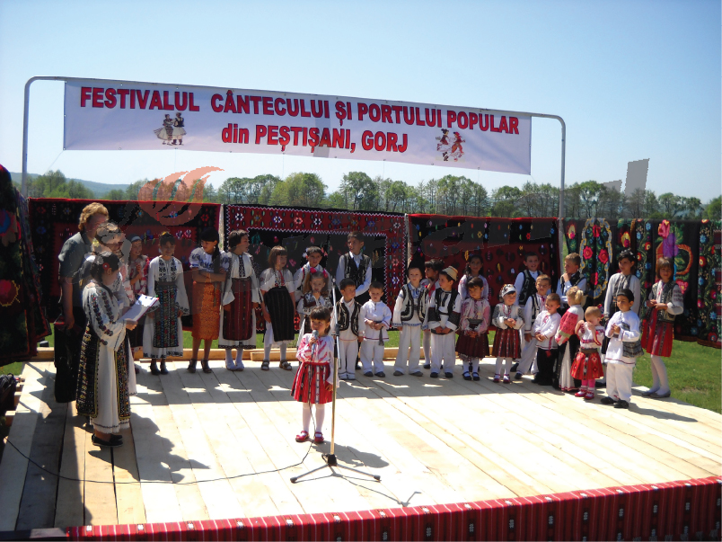 Eveniment artistic – Festivalul cântecului şi jocului popular din zona Peştişani-Frânceşti, ediţia a IV-a!
