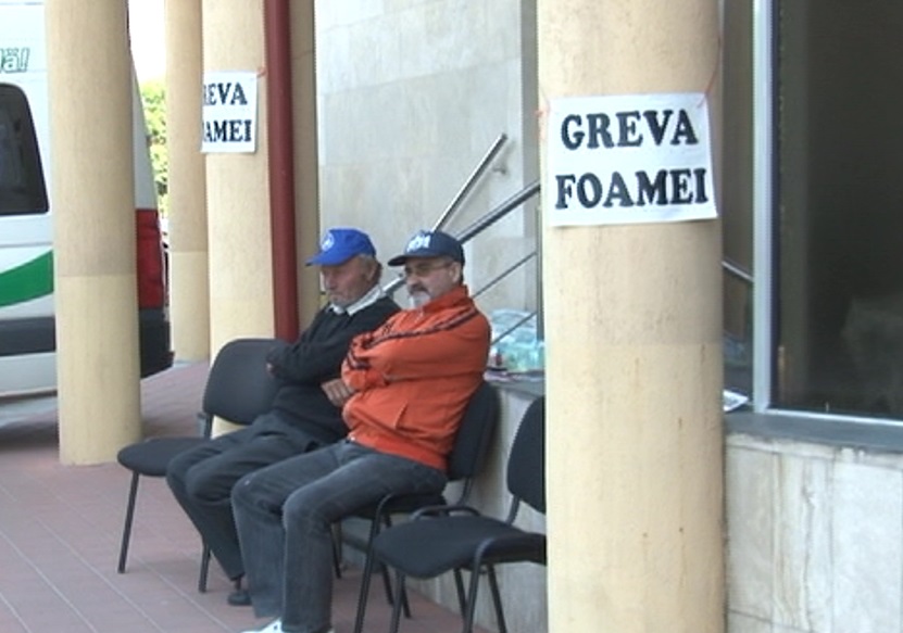 Foamea i-a învins pe greviştii de la CEO