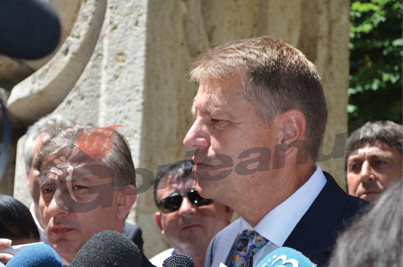 Doar Dian i-a văzut pe toţi! Jumătate dintre primarii PNL Gorj, la întâlnire cu Iohannis