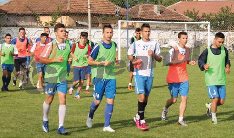 Juniorii A, în finala mică