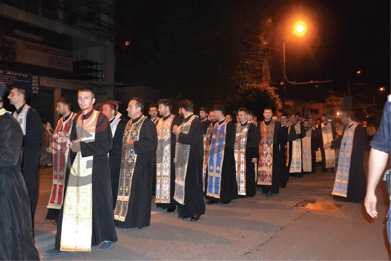 Gorjenii sunt aşteptaţi la procesiunea religioasă dedicată Sfinţilor Constantin şi Elena
