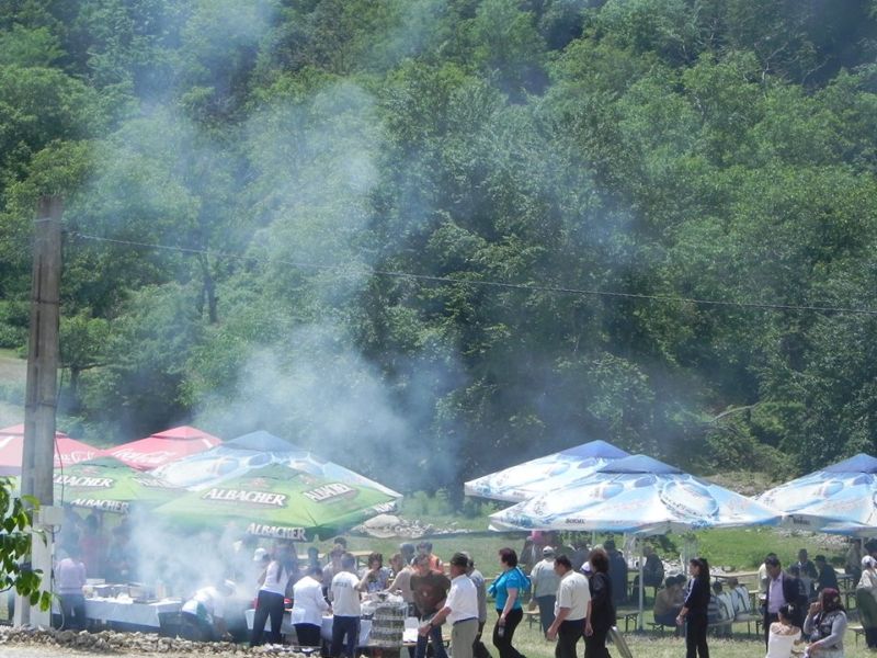 Sărbătoarea Nucului, amânată din cauza vremii nefavorabile