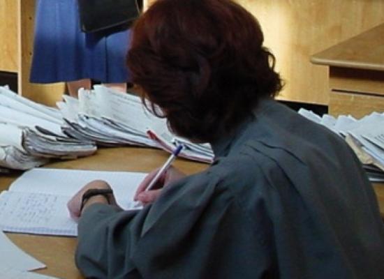 Şase gorjeni, admişi la Şcoala Naţională de Grefieri