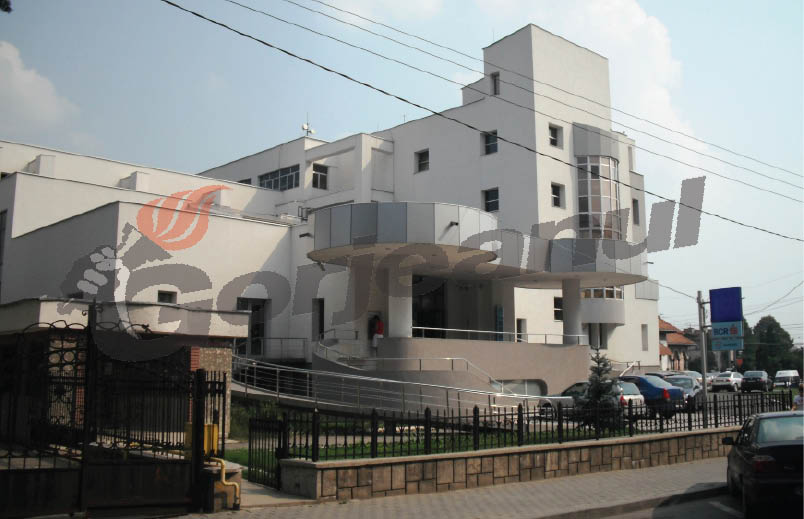 Liderii de sindicat din BCR Gorj, disponibilizaţi ilegal