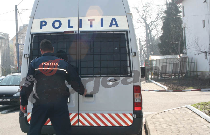 Târgujian acuzat că a întreţinut relaţii sexuale cu fiica concubinei sale, arestat preventiv
