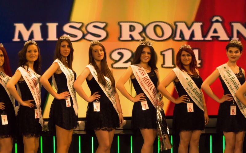 Gorjence pe podium la Miss România 2014