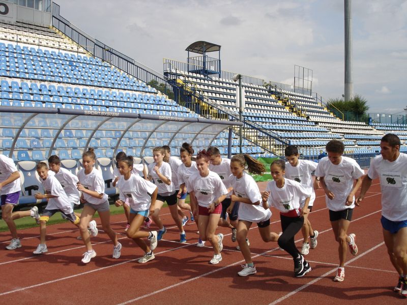 Cros cu mesaj antidrog, organizat de CPECA Gorj