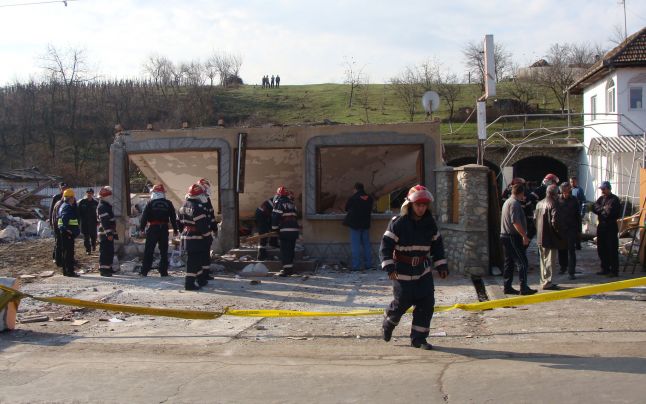 Explozia cu victimă şi pagube de la Turceni: Patru ani, trei dosare penale şi niciun vinovat