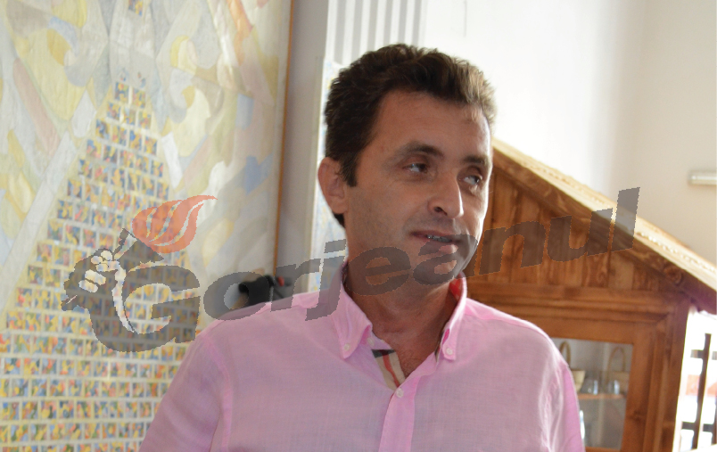 Deputatul Cupă a plecat din PNL pentru că nu mai vrea cu PDL