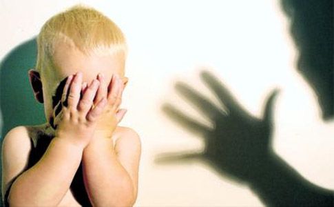 Prevenirea şi combaterea violenţei în familie, în atenţia Echipei Intersectoriale