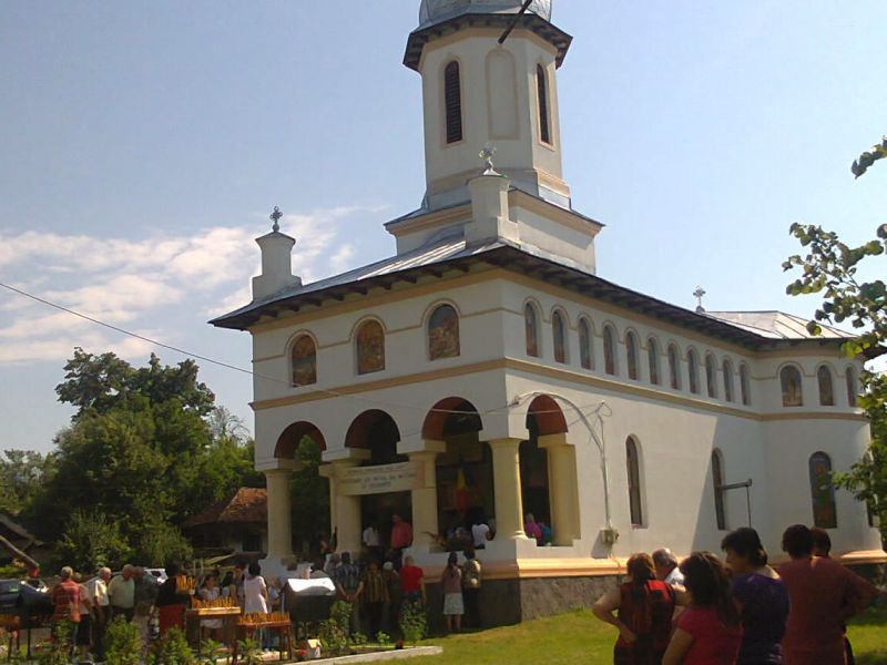 Sărbătoare duhovnicească la Biserica din Parohia Urecheşti, Protoieria Tg. Jiu-Sud, județul Gorj