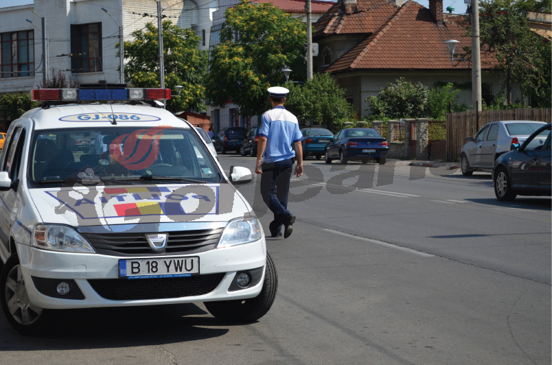 Week-end cu amenzi şi dosare penale