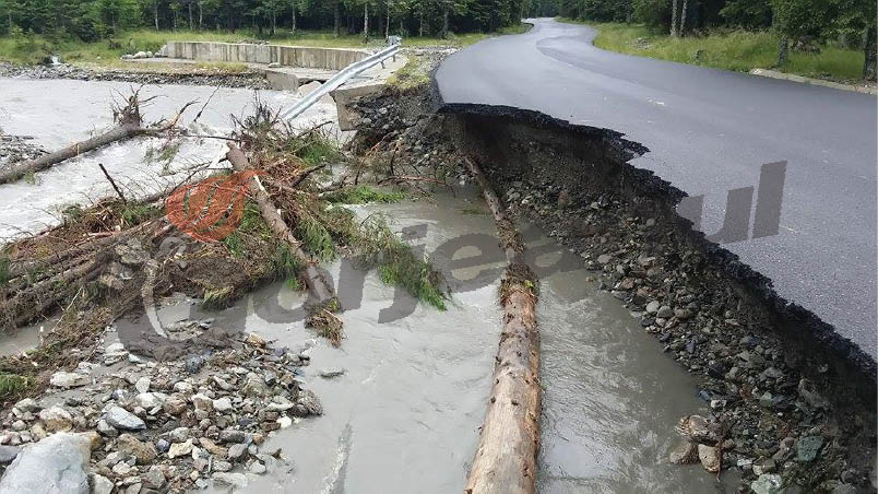 Transalpina ruptă-n două