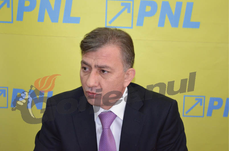 Ilegalistul Dian a preferat un portar în BPJ-ul PNL Gorj, dar nu pe Romanescu