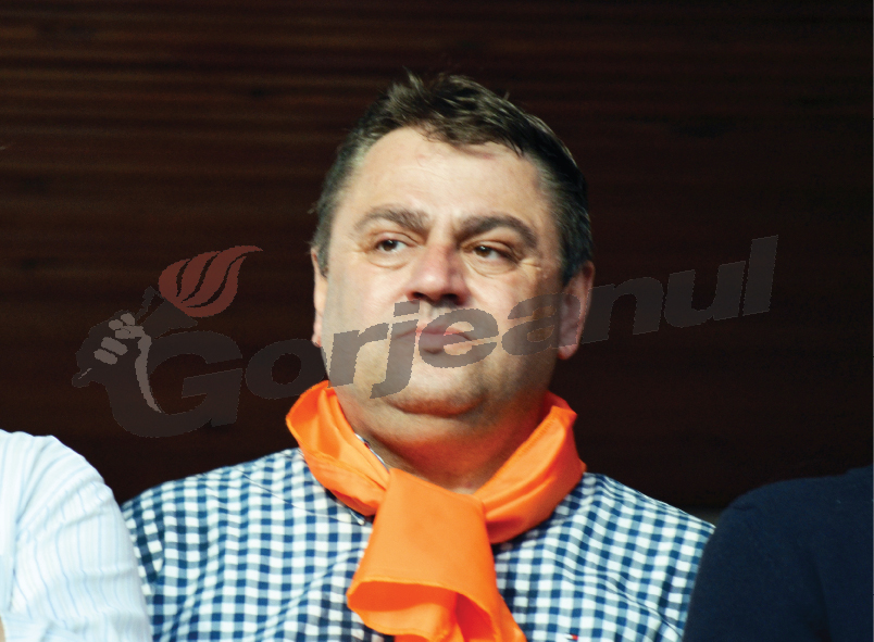 Berca mai face o glumă în Consiliul Municipal: Se foloseşte de Băltăreţu să o promoveze consilier pe colega Mitelea