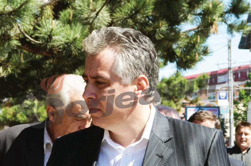 Nădrag l-a părăsit pe Dian pentru că era gelos pe Giorgi