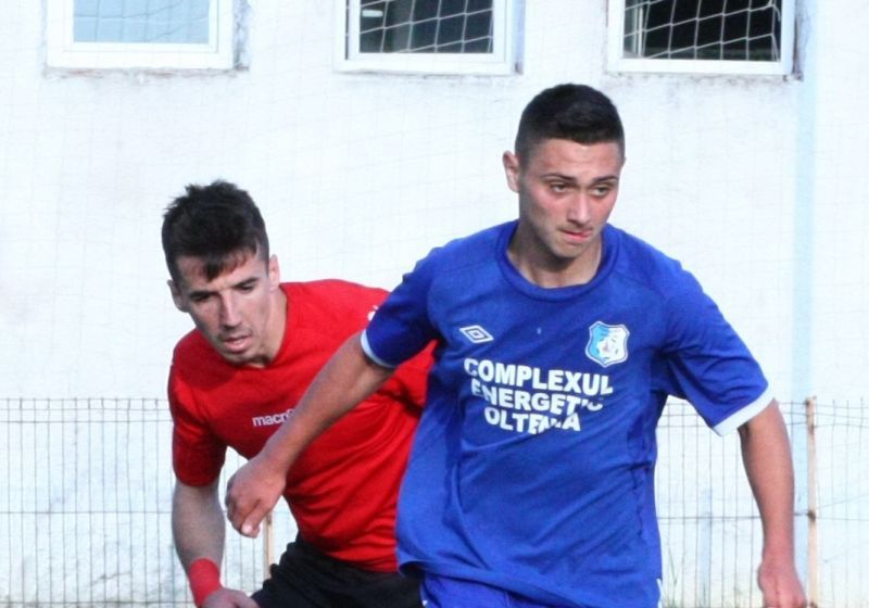 Pandurii II, amical cu Săgeata