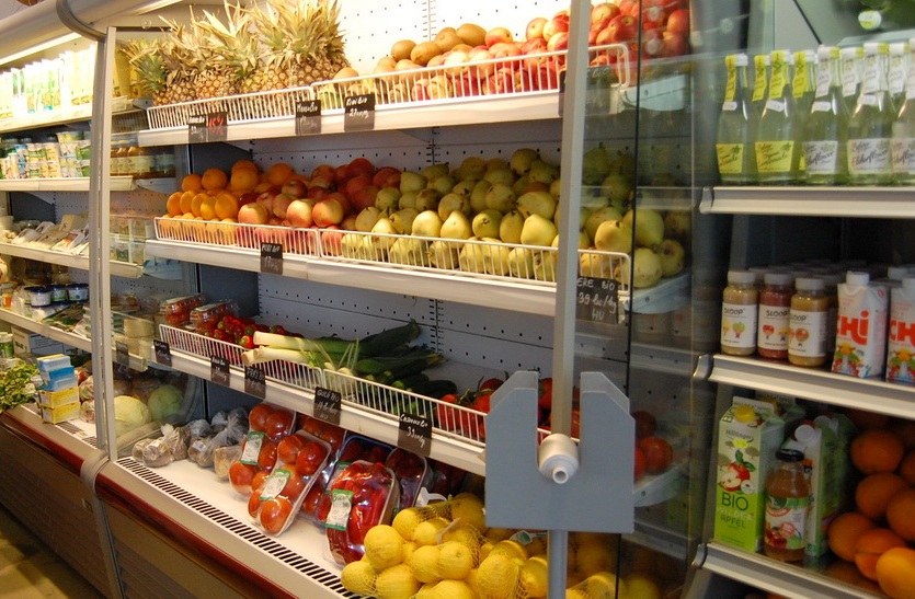 Prinsă la furat în supermarket