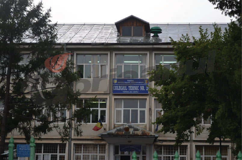 Peste 200 de absenţi la prima probă scrisă a Bacalaureatului