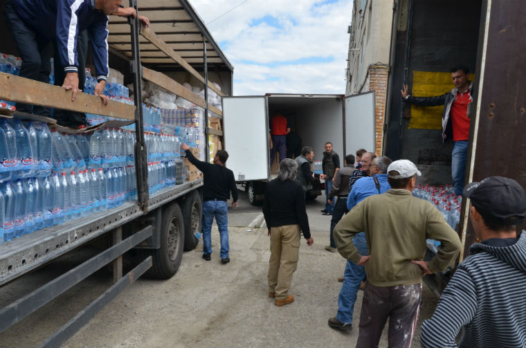 PMP Neamţ a donat televizoare şi jucării pentru sinistraţii din Gorj