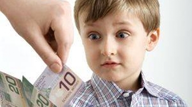 Sute de alocaţii europene pentru copiii gorjeni