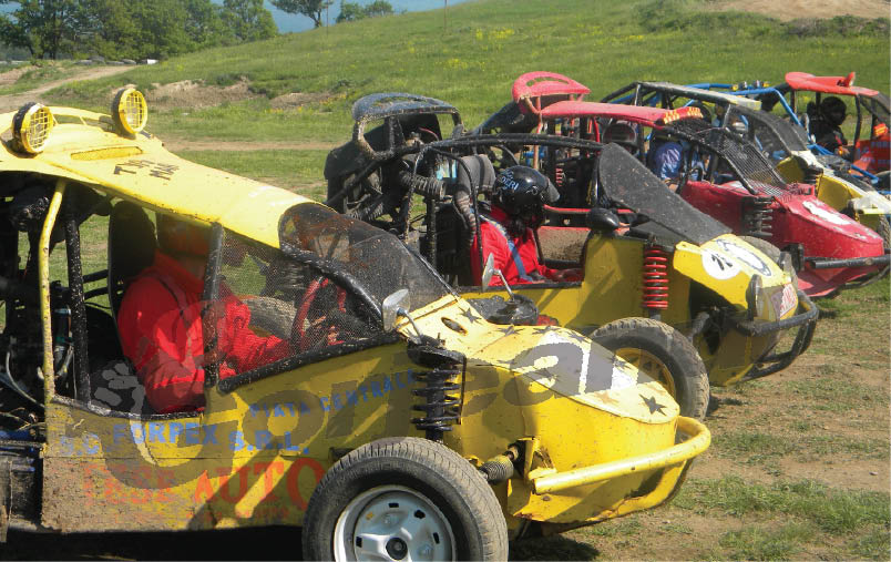 Competiţie de autocross la Târgu-Jiu