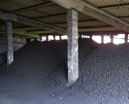 Depozitul de cărbune de la Cătunele, sub lupa Gărzii de Mediu