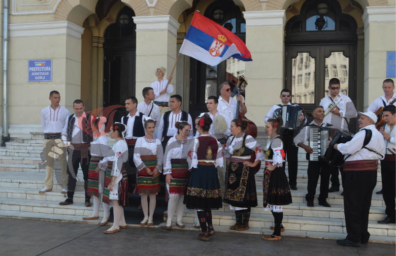 Prima zi a Festivalului Internaţional de Folclor de la Târgu-Jiu