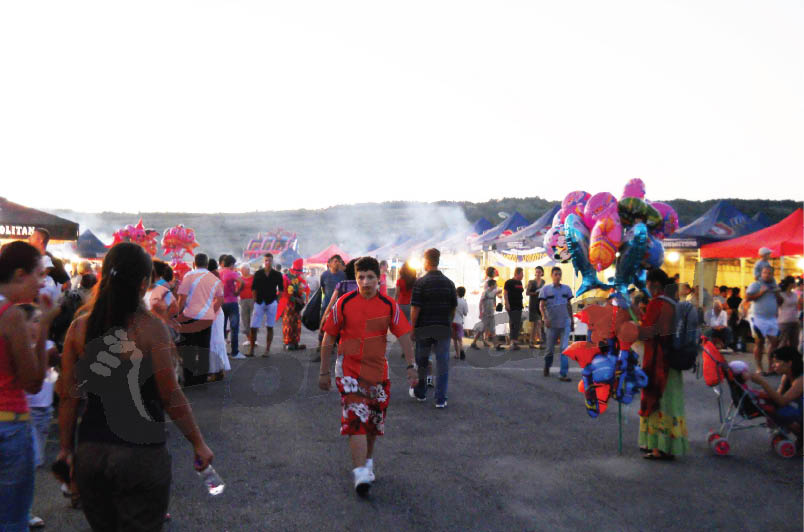 Zeci de comercianţi la Festivalul Berii de la Târgu-Jiu