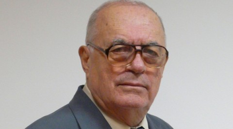 La vârsta senectuții / Lagărul de refugiați, Târgu-Jiu 1939-1941