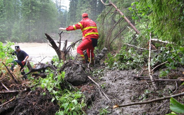 Incident pe albia Oltețului, la Polovragi