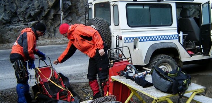 Hunedorean salvat de salvamontiştii gorjeni