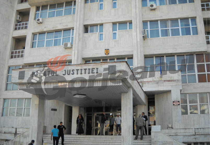 Judecătorii Becheru şi Popescu se retrag la pensie dar le rămân copii la Tribunalul Gorj