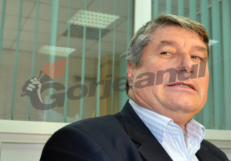 Scandal la Consiliul Federaţiei “Univers” de la Sovata! Colonelul Ruşeţ a demisionat după ce l-a făcut “proxenet” pe Roşca şi “hoţ” pe Iovan