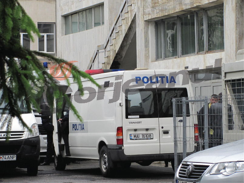 Fraţi condamnaţi pentru tentativă de omor