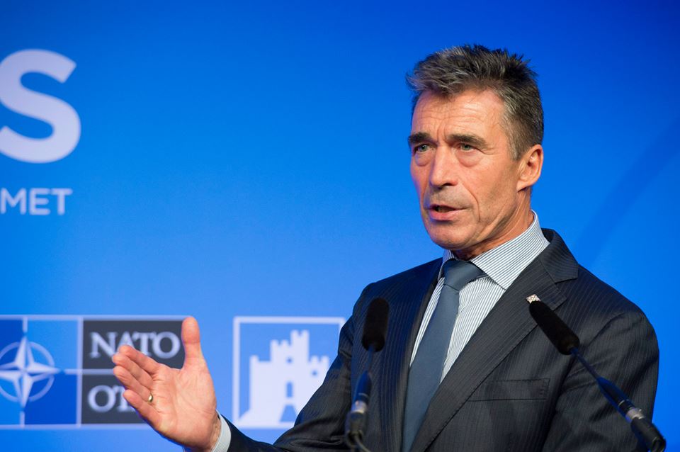 Rasmussen_Conf presa Summit UK