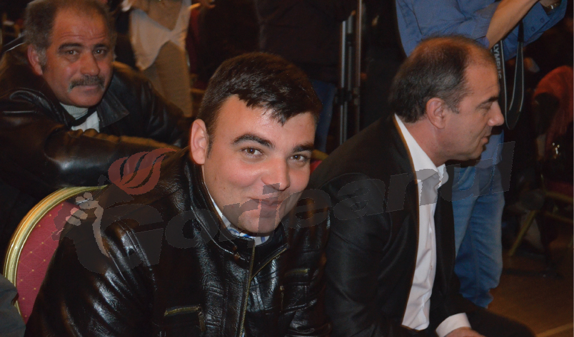 Ştampilă cu dosar penal la Primăria Turburea: Bârcă şi cumnatul Becheru, acuzaţi