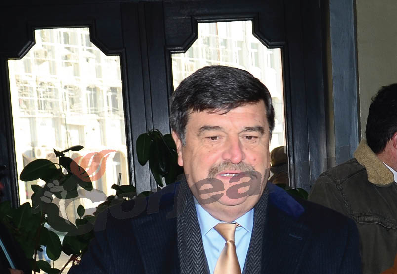 Judecătorul Greblă, primul prefect post-decembrist al Gorjului: “Am convocat, în urmă cu cu 22 de ani, prima şedinţă solemnă de Consiliu Judeţean”