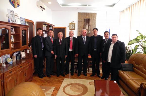 Chinezii fac investiţii la Târgu-Jiu