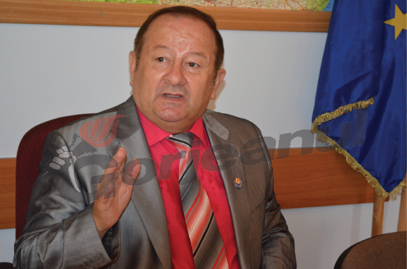 Morega sfătuieşte aleşii din Gorj să rămână pe loc