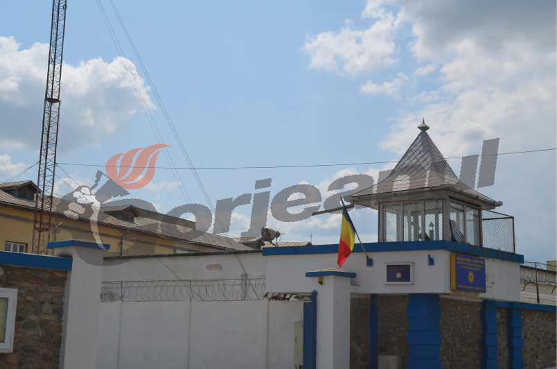 Un deţinut de la Penitenciarul Târgu-Jiu s-a înscris la Facultate, alţi patru la şcoală