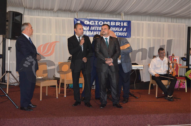 1.500 de vârstnici târgujieni s-au petrecut la Balul Pensionarilor