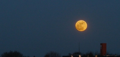 Gorjenii au admirat ultima „Super Lună” din 2014